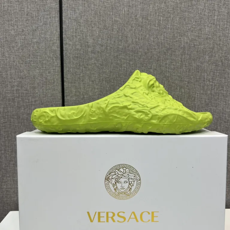 Versace Shoe 